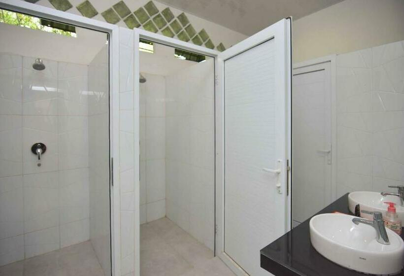 ルームシェアのワンベッド, Reddoorz Hostel Syariah @ Peunayong Banda Aceh