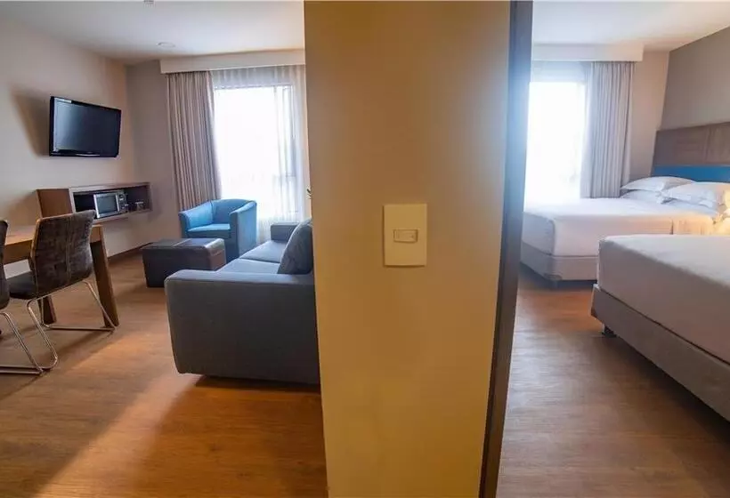 اتاق استاندارد با 2 تخت دوبل, Embassy Suites Northwest Arkansas   Hotel, Spa & Convention