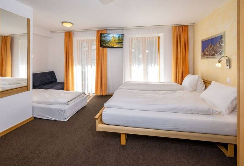 Comfort 3 Pers. Værelse, Aktiv Hotel & Spa Hannigalp