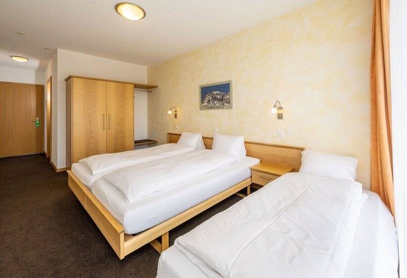 Superior 3 Pers. Værelse, Aktiv Hotel & Spa Hannigalp