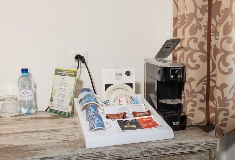 Трехместный Номер Deluxe, Boutique Hotel Art De Vivre & Spa
