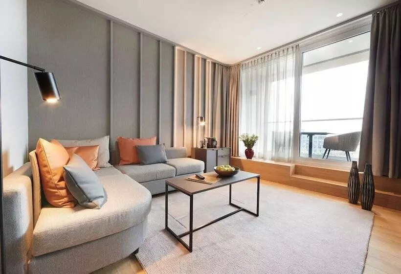 سوئیت با بالکن, Atlantic Grand Hotel Bremen