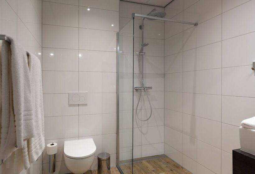 اتاق راحتی سه تخته, City Hotel De Jonge