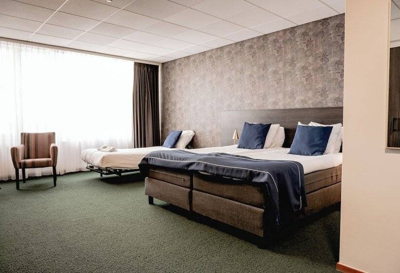 اتاق راحتی سه تخته, City Hotel De Jonge