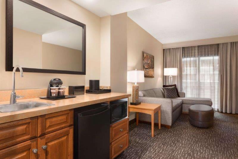 جناح, Embassy Suites Northwest Arkansas   Hotel, Spa & Convention