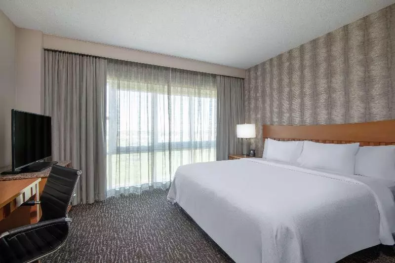 Sviitti King-vuode, Embassy Suites Northwest Arkansas Hotel, Spa & Convention