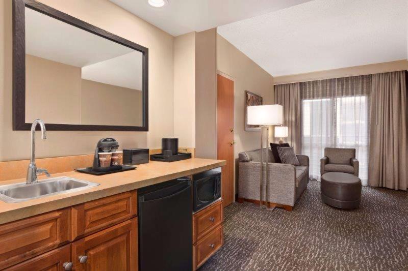 جناح سرير كينج, Embassy Suites Northwest Arkansas   Hotel, Spa & Convention