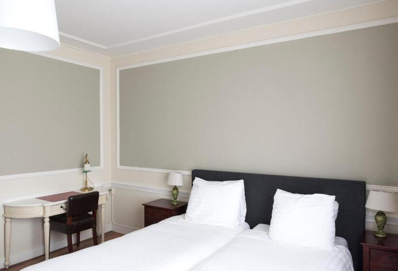 اتاق استاندارد, Fidder Patrick S Whisky Bar