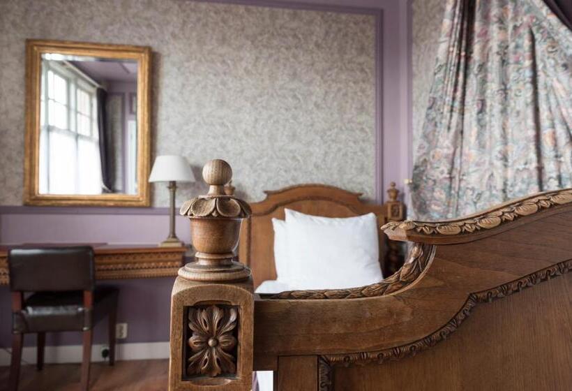 اتاق استاندارد یک نفره, Fidder Patrick S Whisky Bar