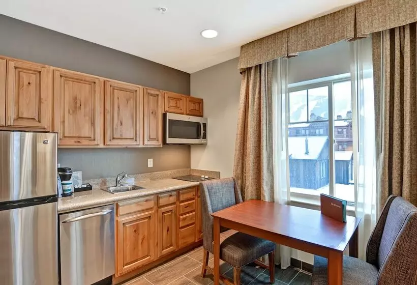 スイート, Homewood Suites By Hilton Jackson