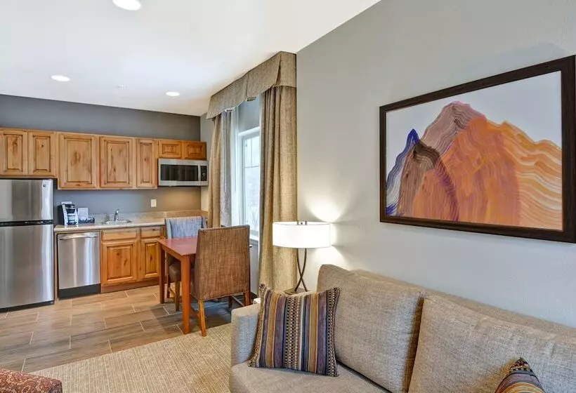 スイート, Homewood Suites By Hilton Jackson