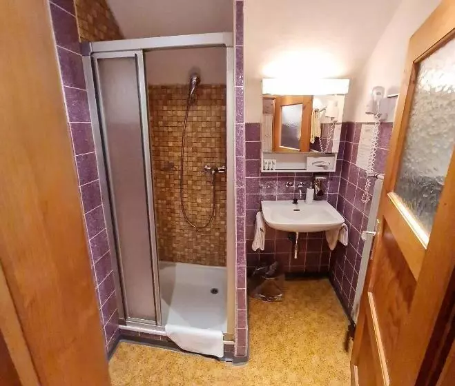 Economy Triple Room, Landgasthof Sommerfeld