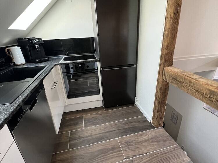 آپارتمان 1 خوابه, Statt