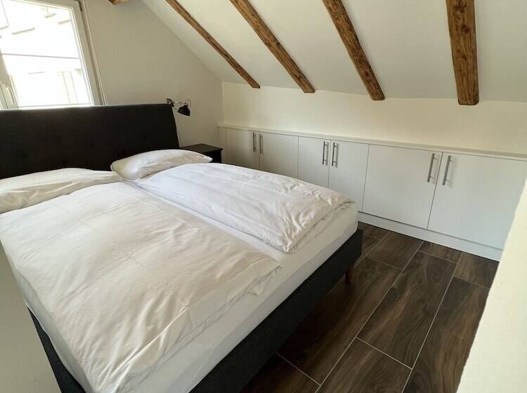 آپارتمان 1 خوابه, Statt