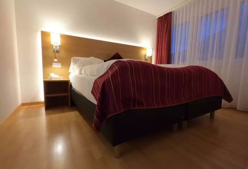 Juniorsviitti, Therme 51° Hotel Physio & Spa