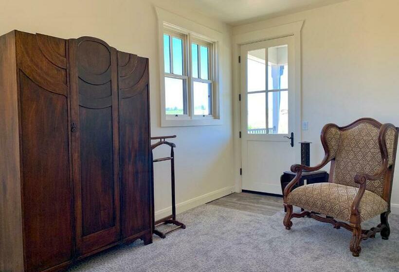 חדר סטנדרט עם מיטת קינג, Annie S Place Bed & Breakfast