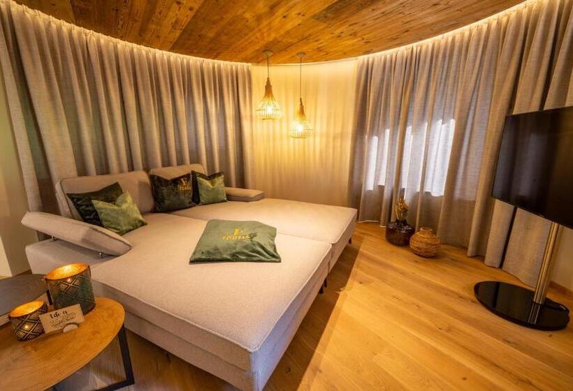 جناح مطلّ علي الجبل, Fontis Luxury Spa Lodge