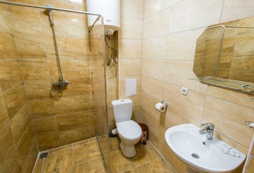 غرفة قياسية, Butterfly