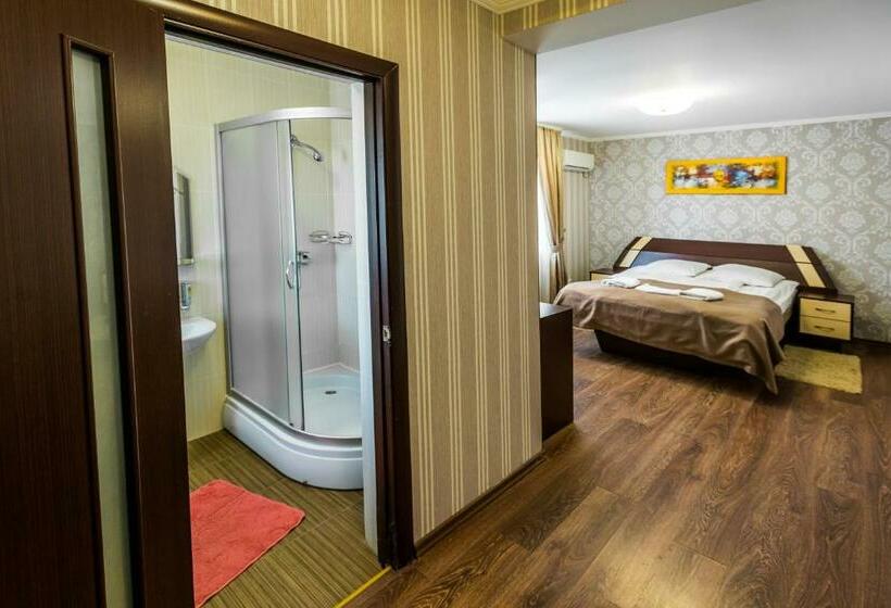 غرفة سوبيريور, Butterfly