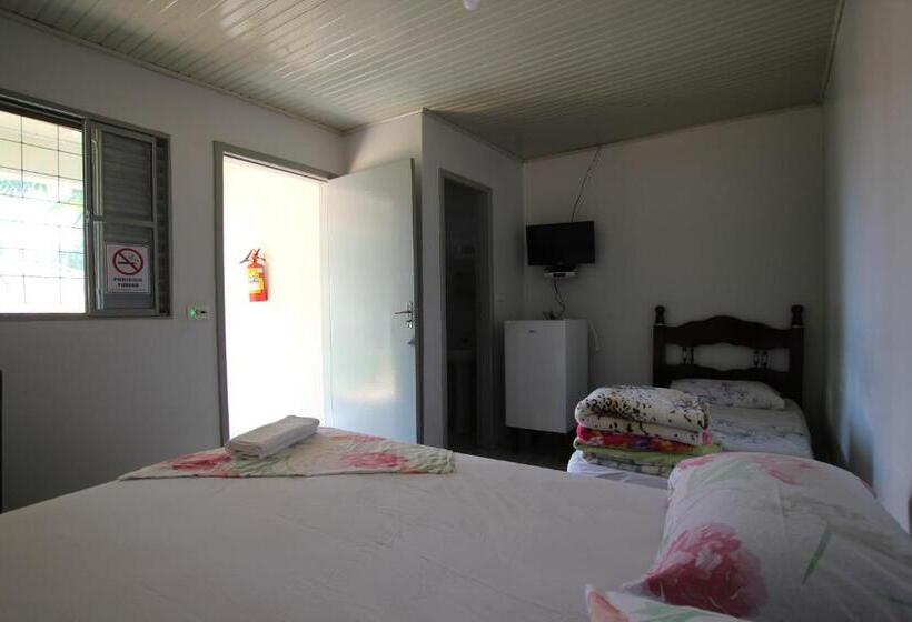 غرفة أساسية ثلاثية, Pousada Vale Do Sol