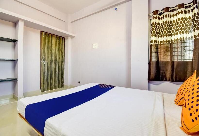 Standard Kolmen Hengen Huone, Spot On The Highway Inn