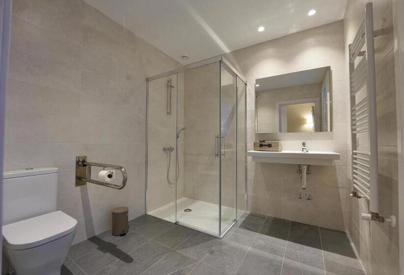 Номер Deluxe с Балконом, Larrion Hostal Ostatua