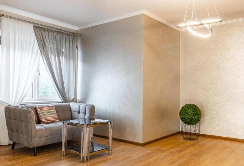 בית, חדר שינה 1, Nikol