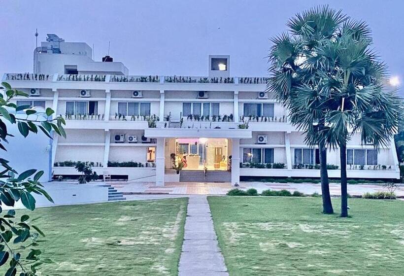 חדר סטנדרט עם מיטת קינג, Riviera Beach Resort