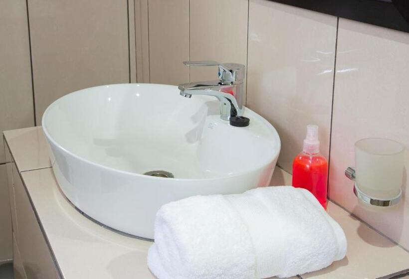 חדר דלוקס, Bongan Safari Lodge