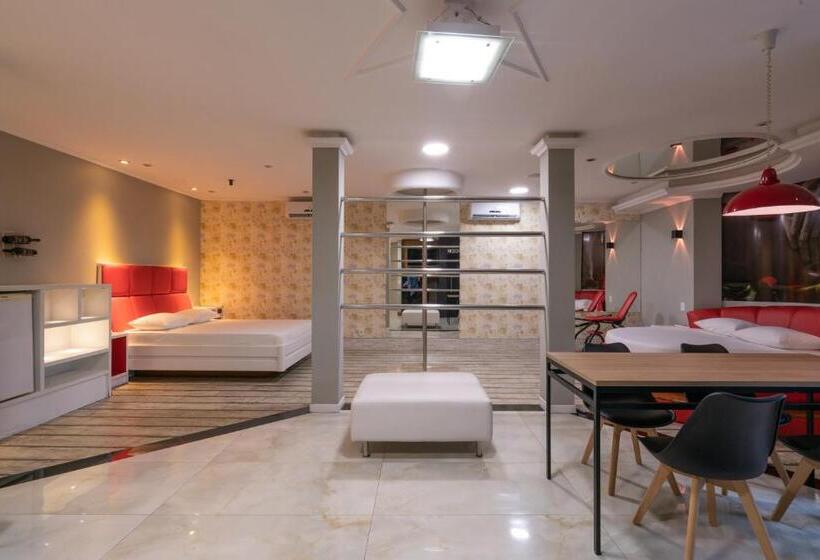 Полулюкс с Балконом, Drops Vale Dos Sinos