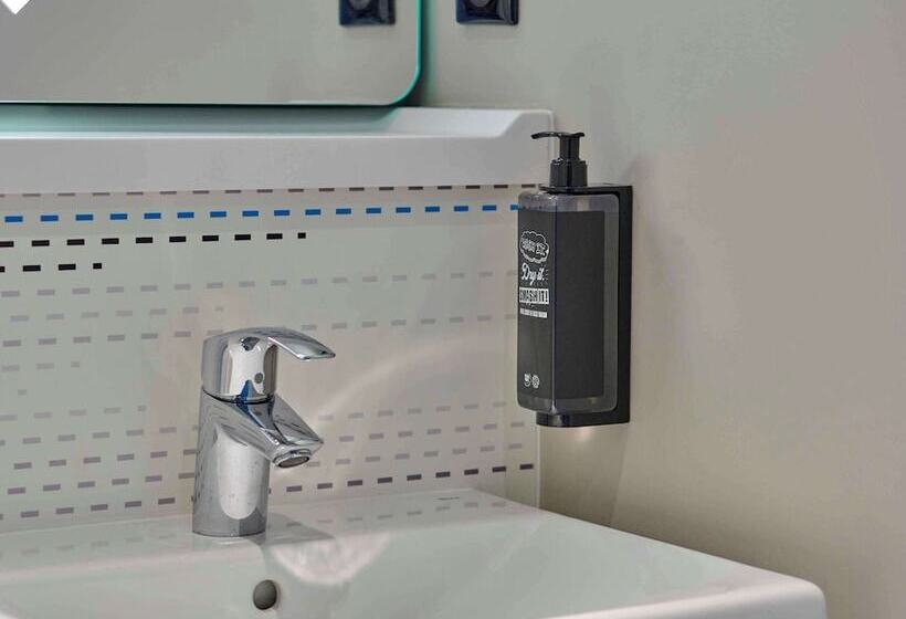 غرفة قياسية ثلاثية, Ibis Budget Nangy Annemasse