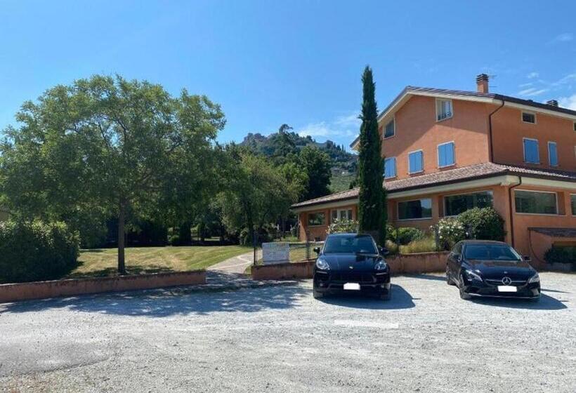 Полулюкс Одноместный с Террасой, Locanda Larotonda