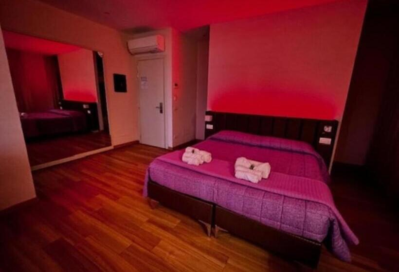 חדר סופריור לארבעה, Locanda Larotonda