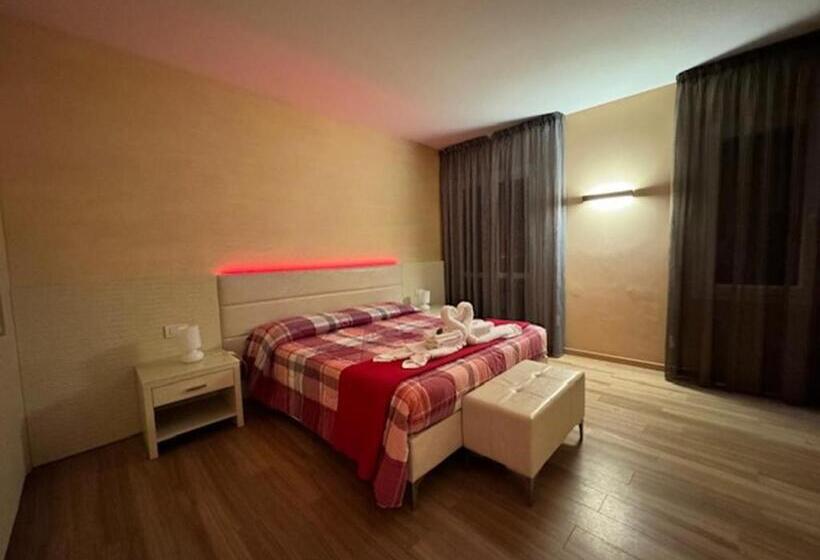 חדר סופריור לארבעה, Locanda Larotonda