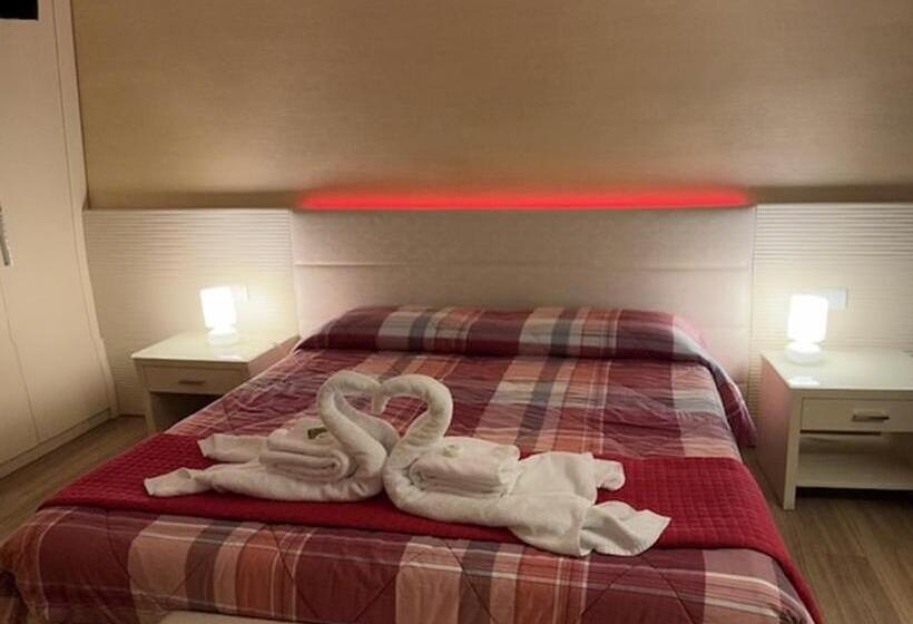 غرفة ديلوكس, Locanda Larotonda