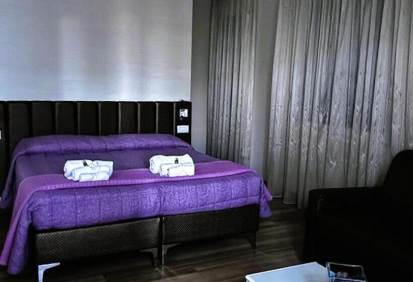 חדר סופריור לארבעה, Locanda Larotonda