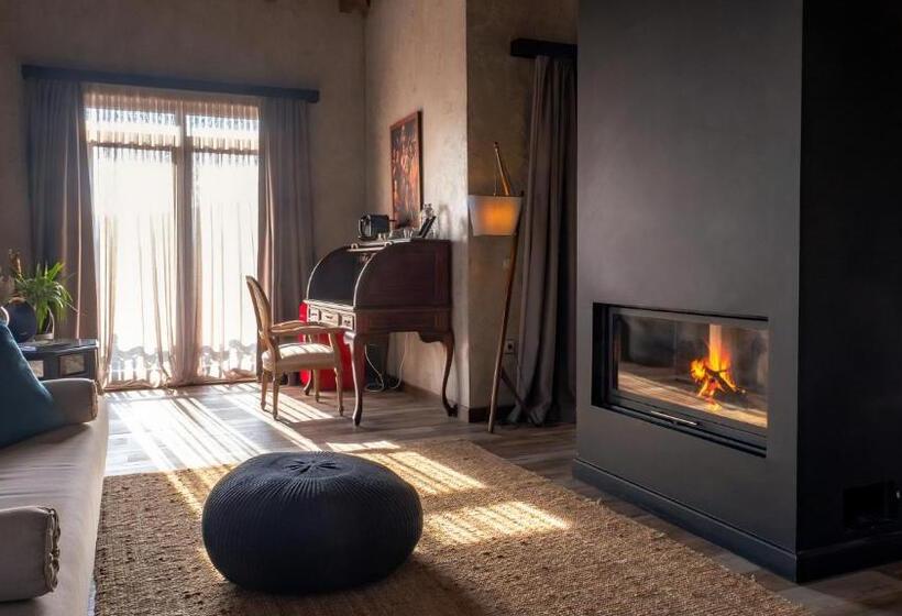 جناح إدارى, Nadas Kazdağları