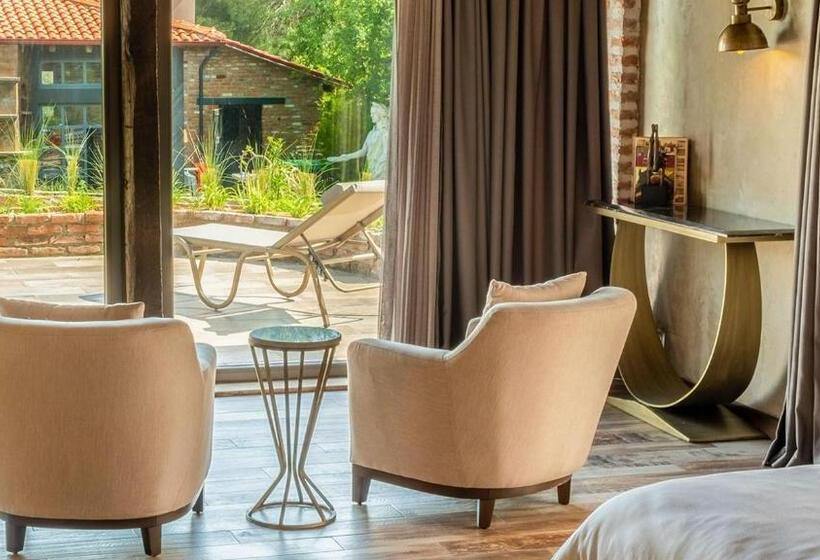 غرفة ديلوكس سرير كينج, Nadas Kazdağları