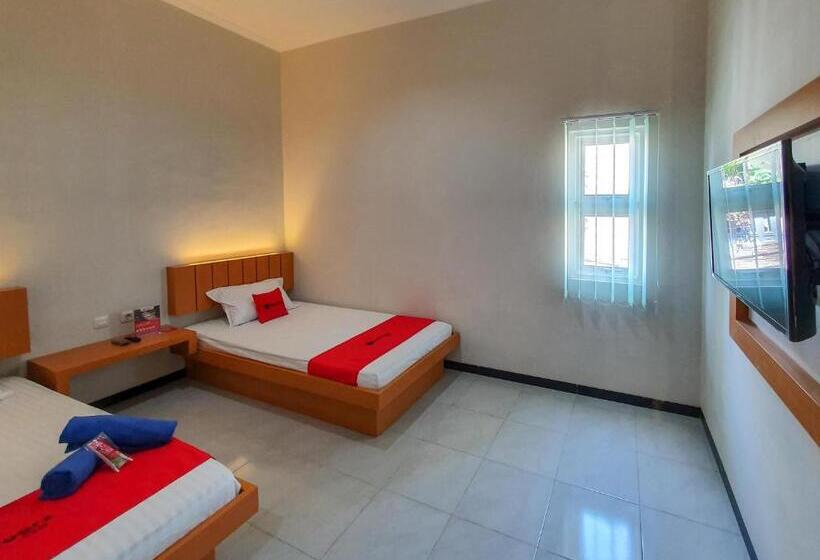 スタンダードルーム, Reddoorz Syariah Near Solo Paragon Mall 2