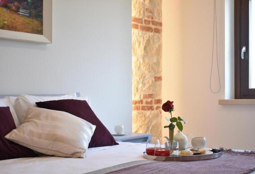 סוויטה דלוקס, Tenuta Micoli