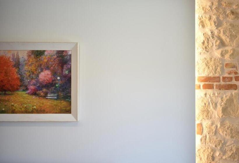 סוויטה דלוקס, Tenuta Micoli