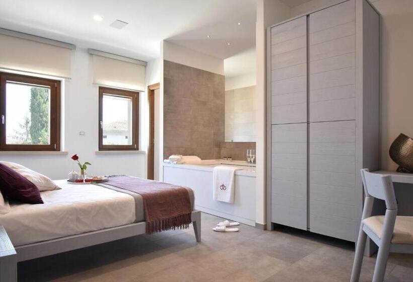 סוויטה דלוקס, Tenuta Micoli