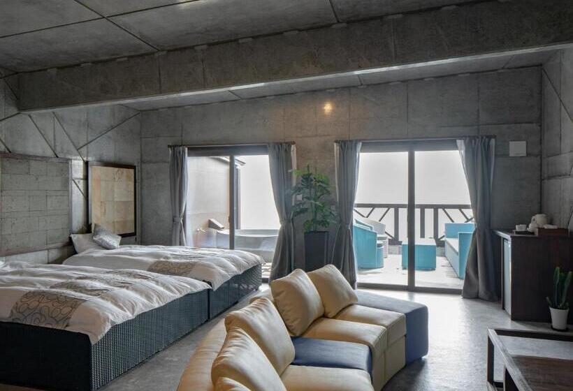 家庭间, Xyz Speciale