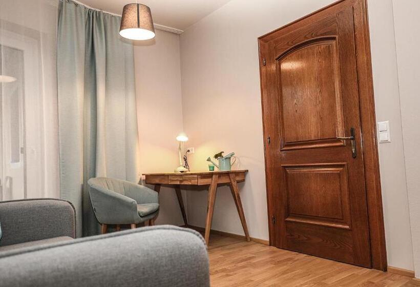 Номер Стандарт, Der Schumi Landgasthof