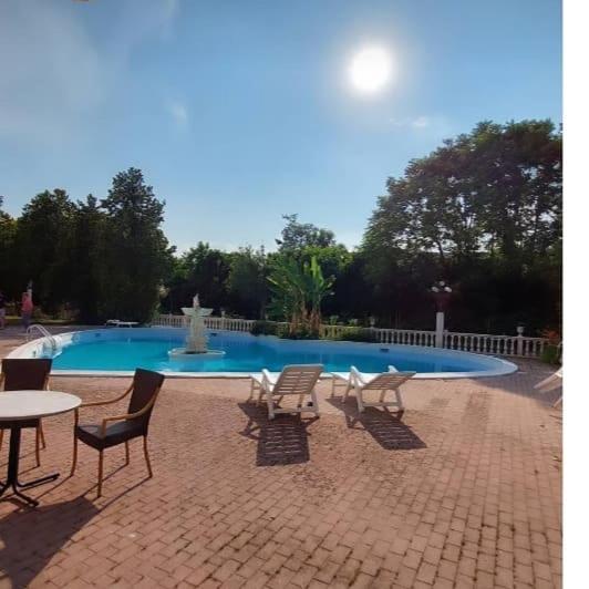 标准间带游泳池, Grazzano Antica Stazione