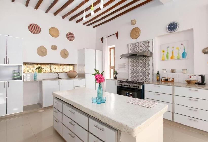 וילת 3 חדרי שינה עם בריכה, Matemwe Rock Villas