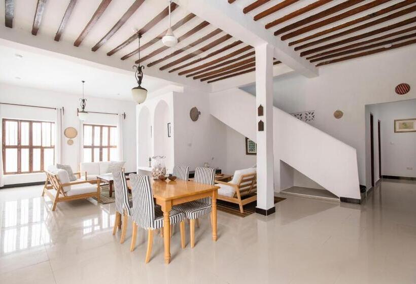 וילת 3 חדרי שינה עם בריכה, Matemwe Rock Villas