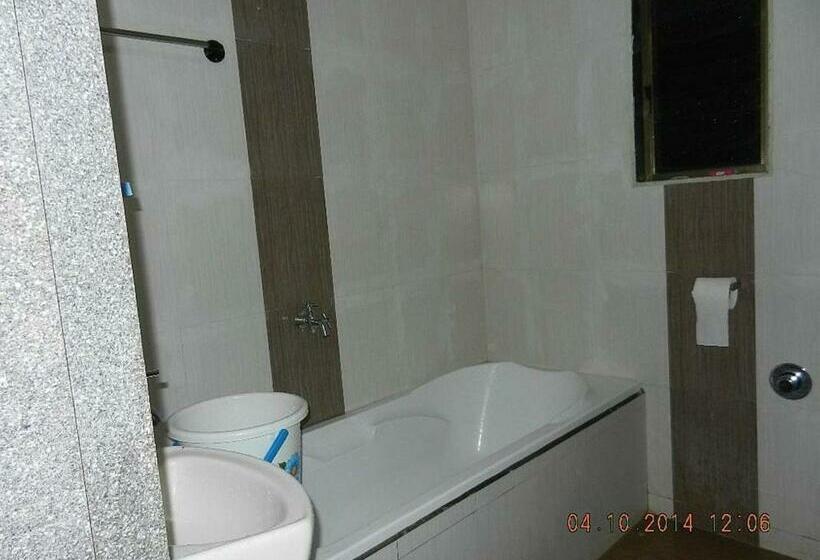 Deluxe Szoba, Ss Resort Near Jaysagar Lake