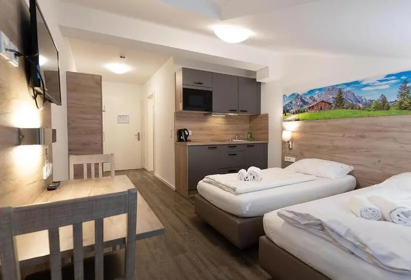 Camera Standard, Aparthotel Oberfeld West München, Selbstversorger
