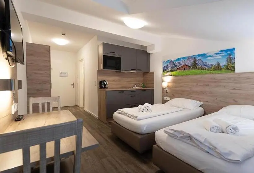 Camera Standard, Aparthotel Oberfeld West München, Selbstversorger
